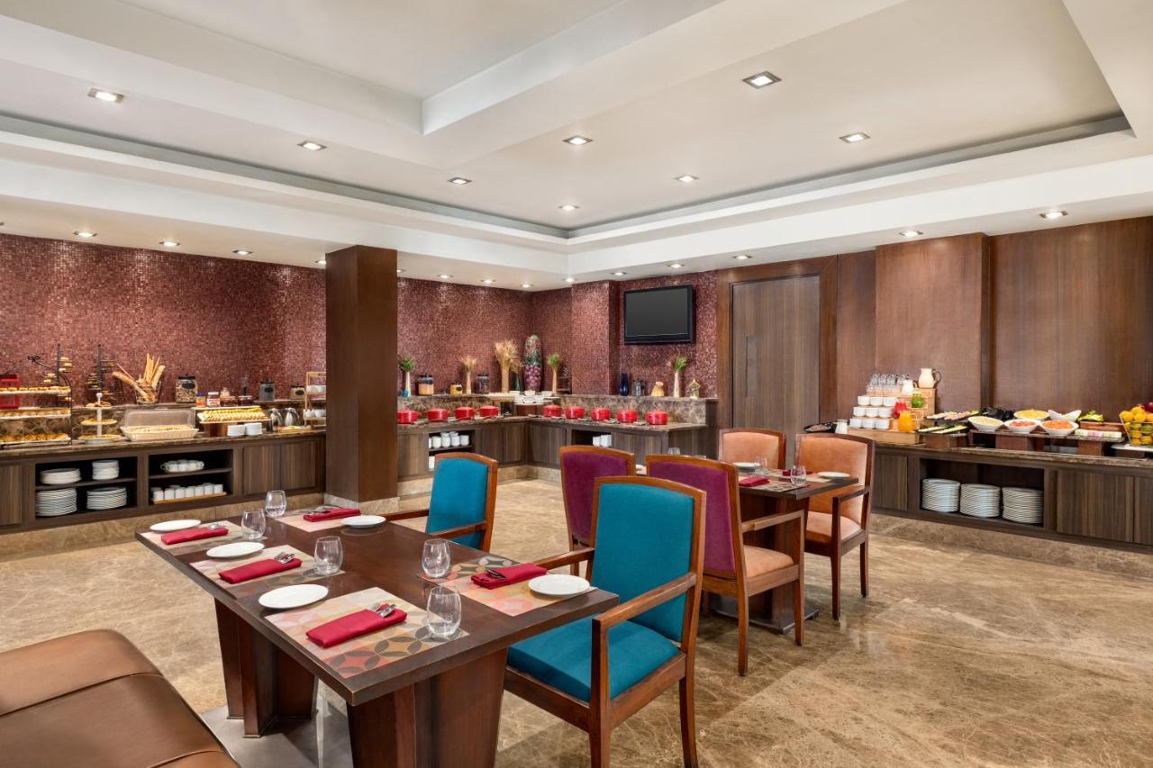 Ramada By Wyndham Jaipur North Hotel Bagian luar foto
