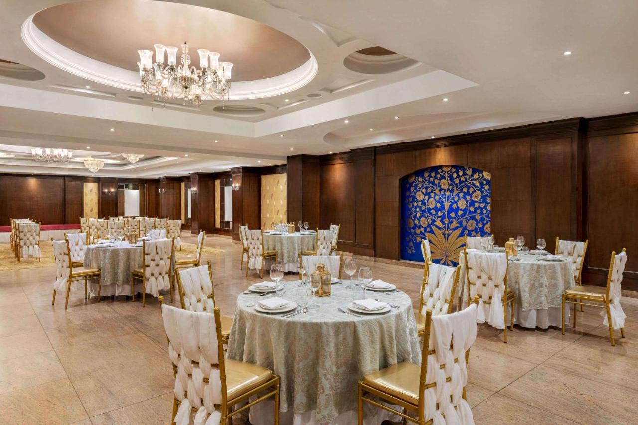 Ramada By Wyndham Jaipur North Hotel Bagian luar foto
